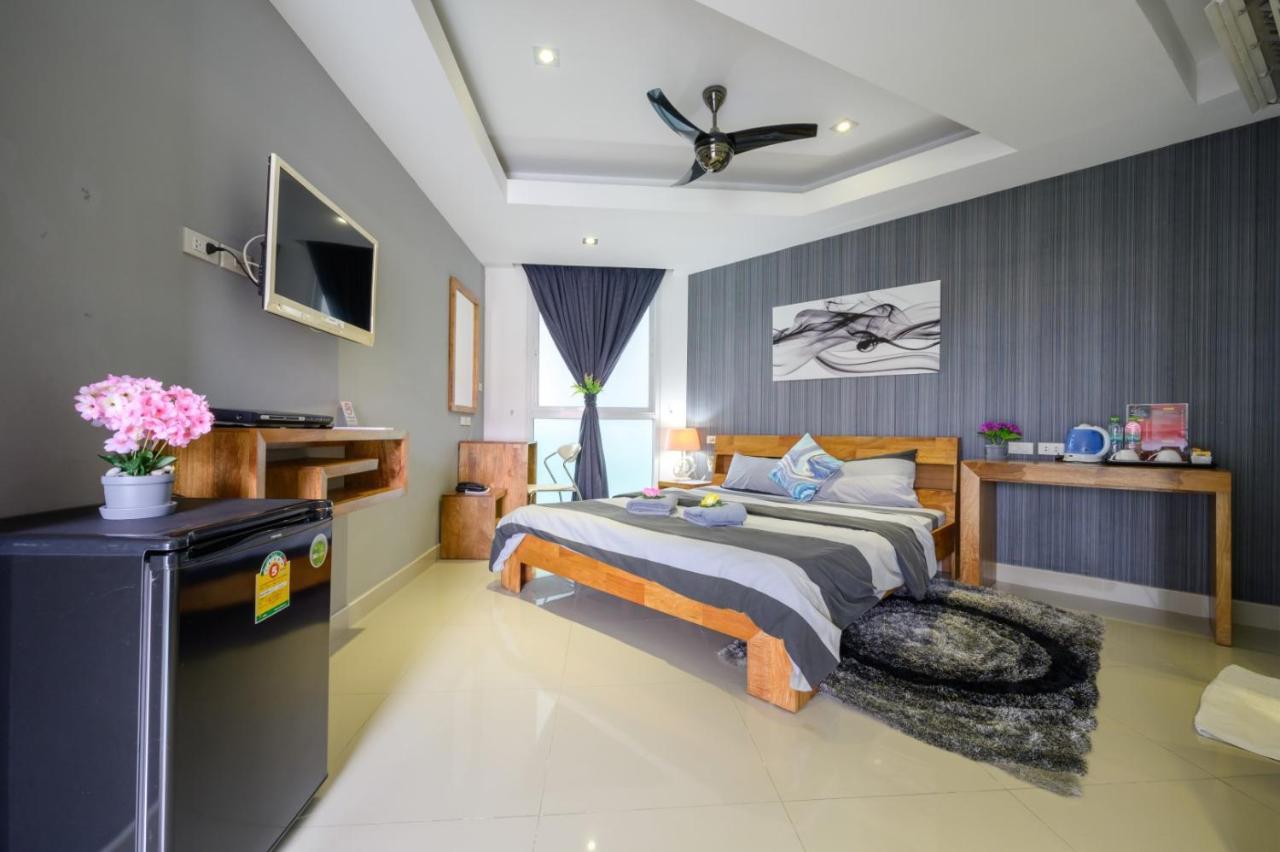 Cozy Resort, A Boutique Hotel Pattaya Esterno foto