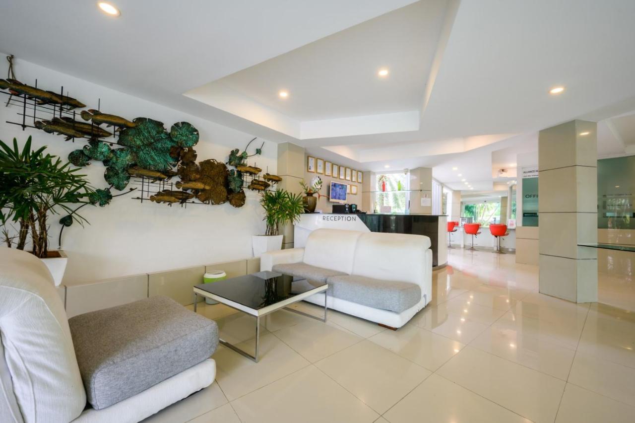 Cozy Resort, A Boutique Hotel Pattaya Esterno foto
