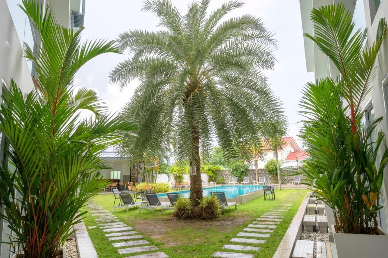 Cozy Resort, A Boutique Hotel Pattaya Esterno foto